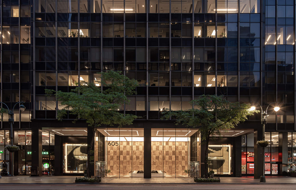 Fisher Brothers signs five leases at 605 Third Avenue totaling 65,000 s/f